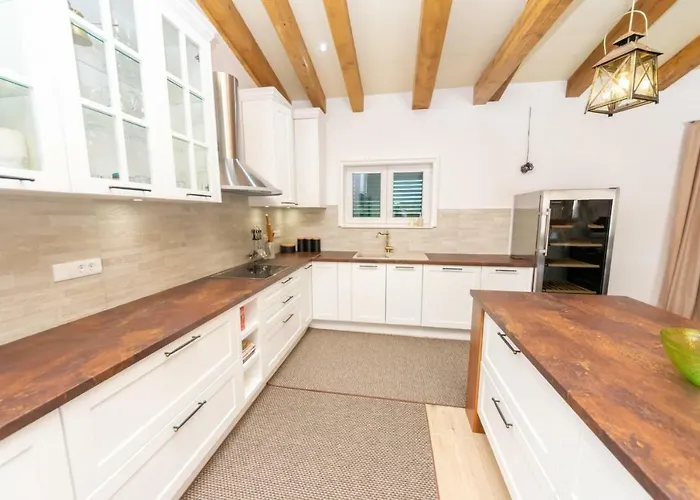 Idassa Zadarvillas Brisevo