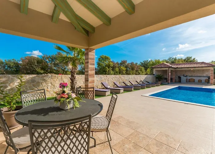 Idassa Zadarvillas Brisevo